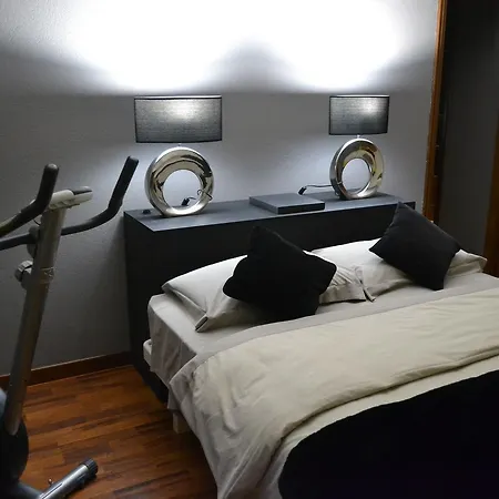 Apartment Fashion Houses