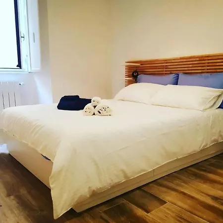 Ai Civici Di - Sartirana 5 * Milan