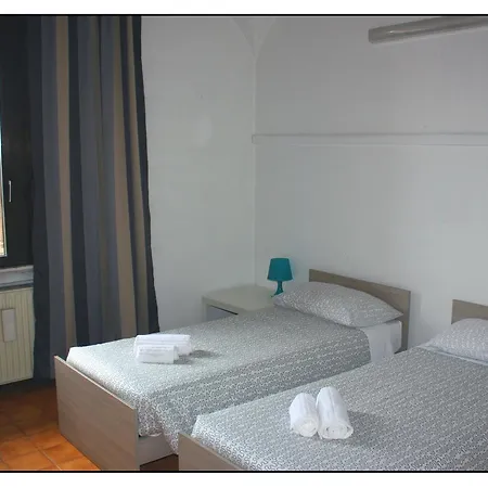Konukevi Casa Per Ferie Achille Ricci *
