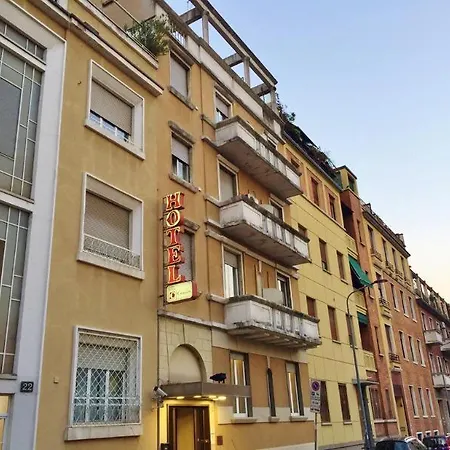 Corallo Szálloda Milánó