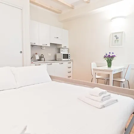 Italianway-canonica 37 Appartement Milaan