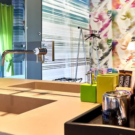 Eleganti Suite In Piazzale Lagosta Guest house
