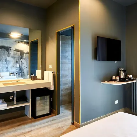 Eleganti Suite In Piazzale Lagosta 2*