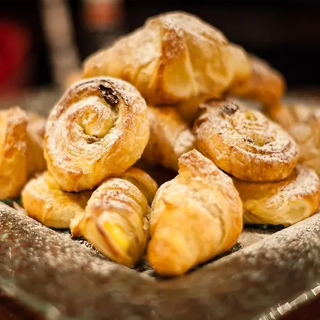 Baglioni Carlton - The Leading Of The World Hotel