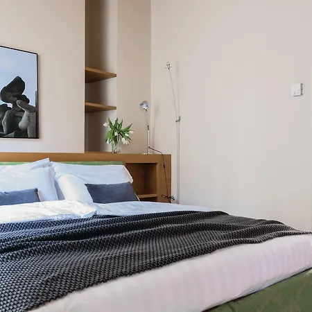 Ascanio Sforza - & Hotel apartamentowy