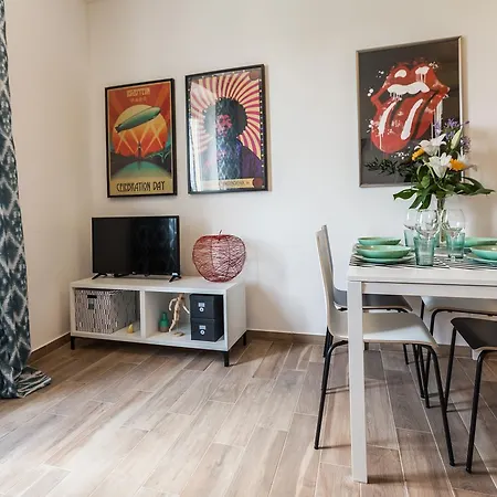 Certosa Colorful Mini Flats Apartament Mediolan