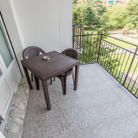 Business Balcony Flat Apartmán Milán