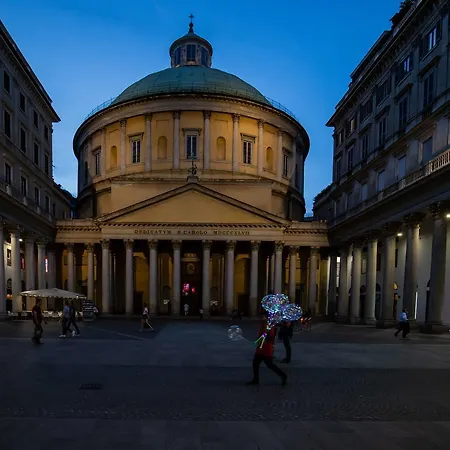 Ah - Fashion District 4*