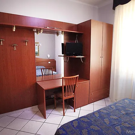 Hotel Arco 2*