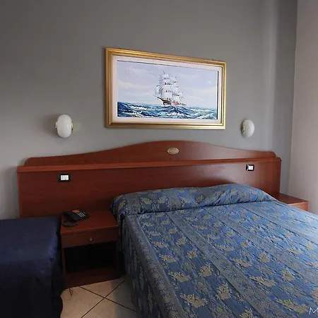 Arco Hotel 2*