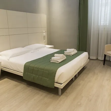 Navigliotel 19 - & 2*