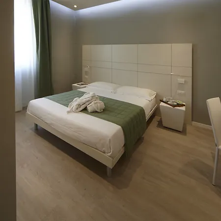 Panzió Navigliotel 19 - & Milánó