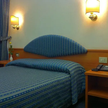Hotell Mec Milano