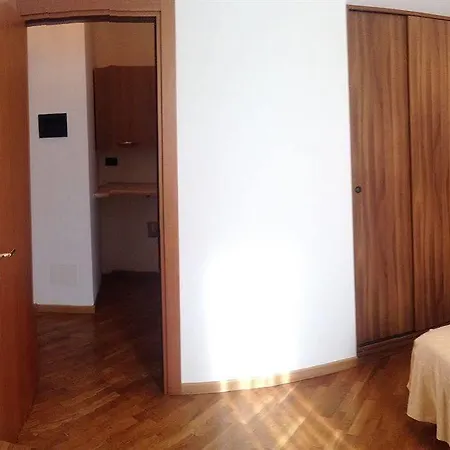 Rege Linate Aparthotel *