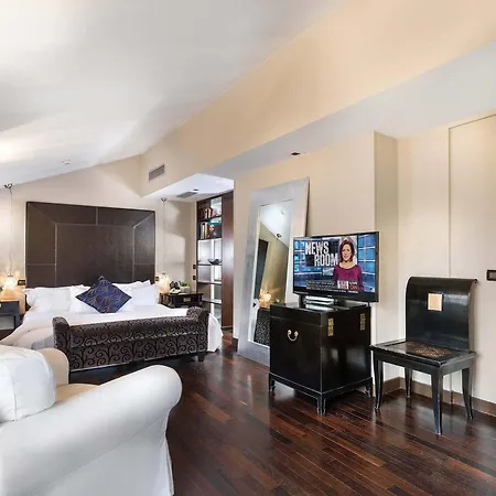 Townhouse 12 Hotel Milán