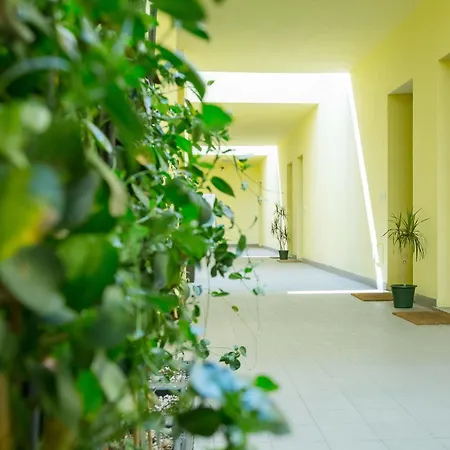 Отель Nino Милан