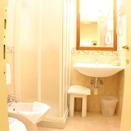 Certosa 3* ميلان