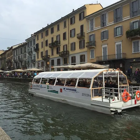 Navigli Downtown Cocco House ميلان