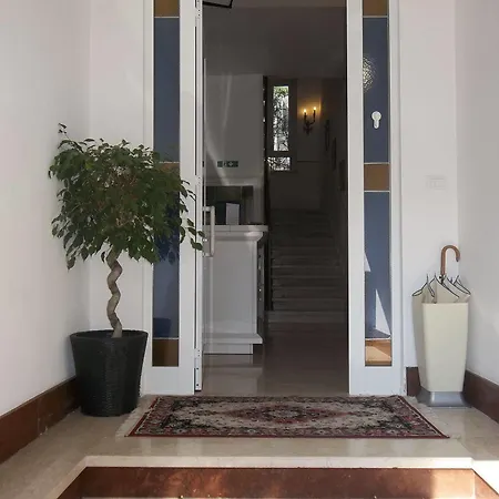 Amalfi Hotel 2*