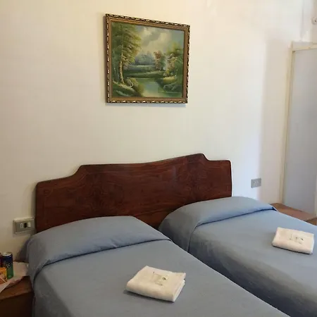 Adelchi Hotel Milaan