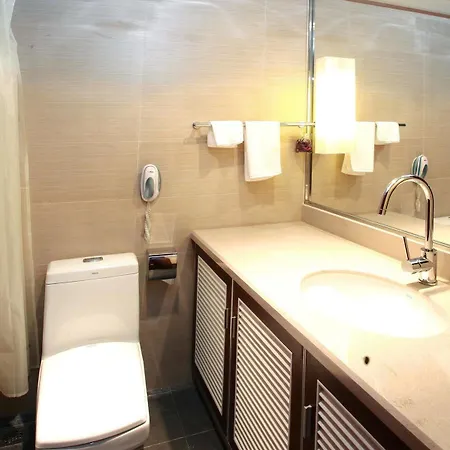 Huaxia Hotel