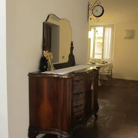 Gioia House Bed and breakfast 4*