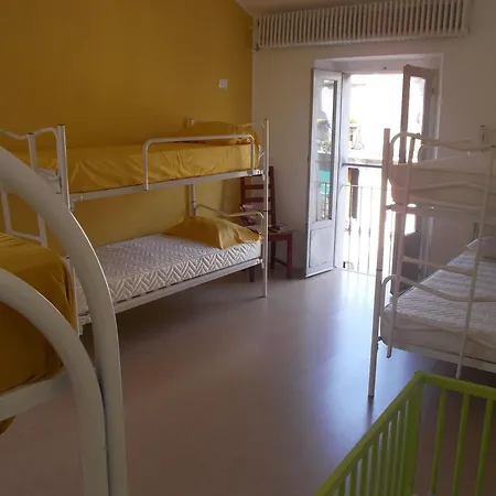 Gogol'ostello & Caffe Letterario *