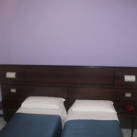 Catalani E Madrid Hotel
