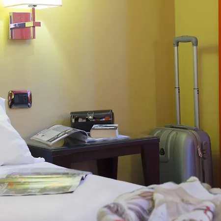 Nuovo Marghera 3* מילאנו