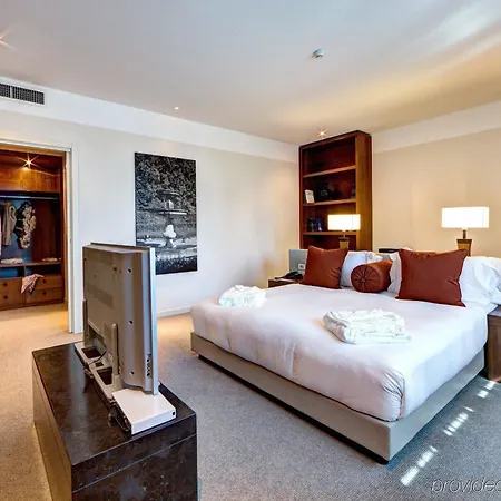 Milan Suite Hotel מלון