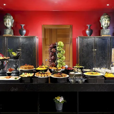 Milan Suite Hotel Hotell
