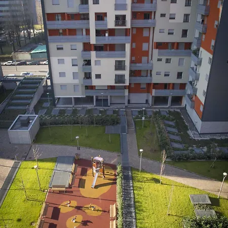 Aurum Bicocca 아파트호텔 4*