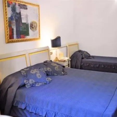 Antica Leonardo Szálloda 3*