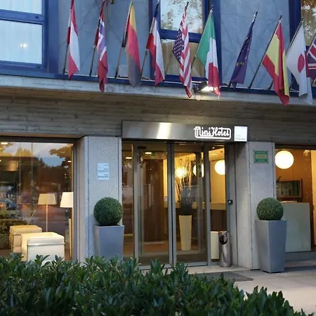 Portello 4*