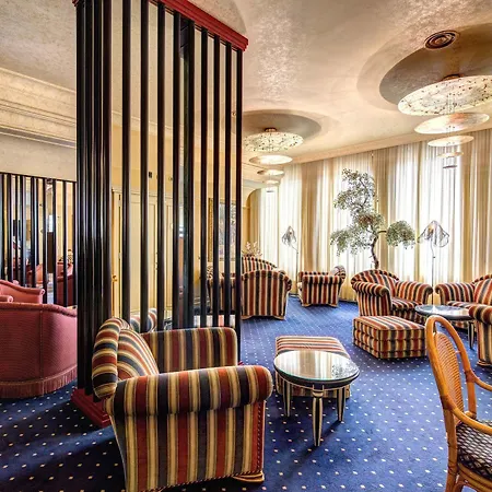 Auriga Hotell 4*