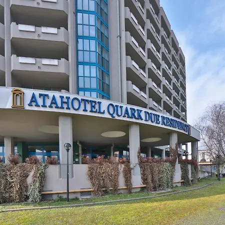 Lägenhetshotell Unaway & Quark Due 4*