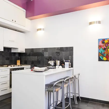 Isola Apartment Mailand