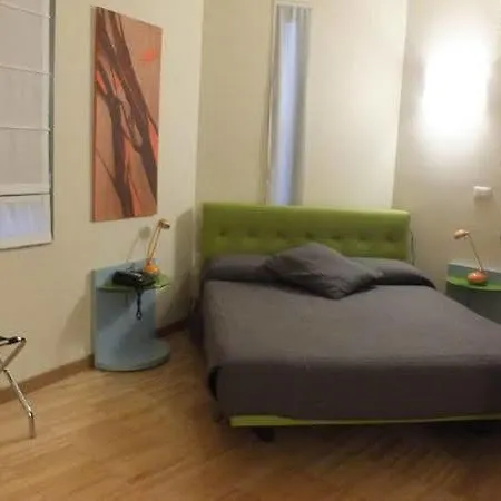 Mihotel Milán