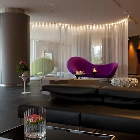 Western The Hub Hotell 4*