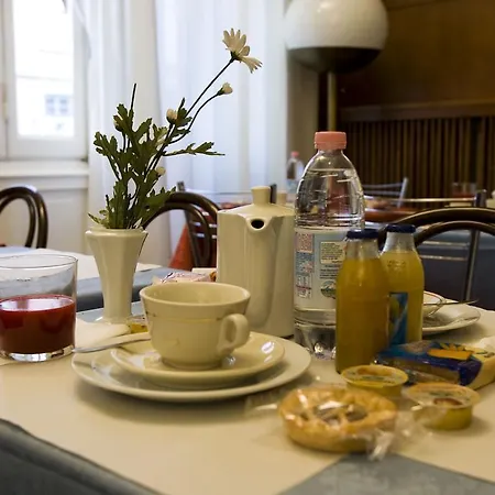 Hotel Catalani E Madrid Milan