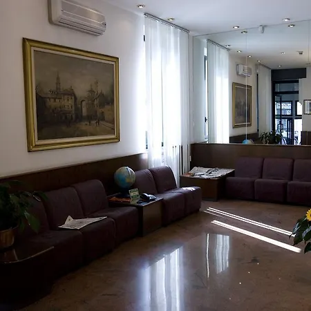 Catalani E Madrid Hotel