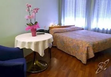 Aparthotel Pola 4*