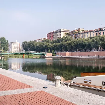 Navigli - Rentclass Alina * Milano