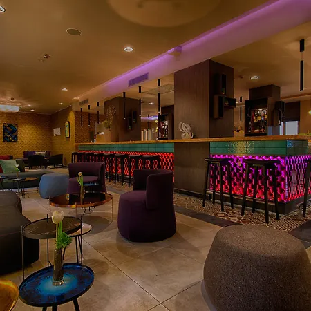 Hotel Nyx By Leonardo