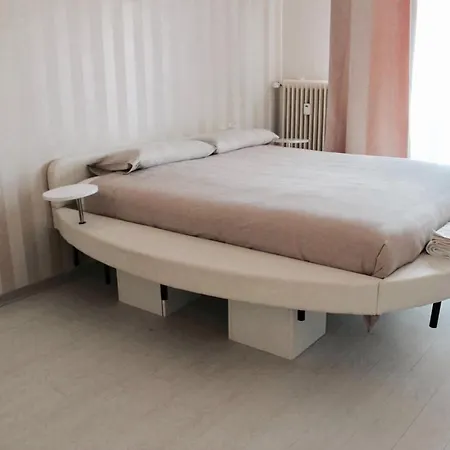 לינה וארוחת בוקר Luxury Porta Romana *