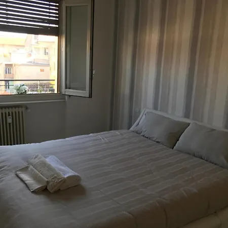 לינה וארוחת בוקר Luxury Porta Romana *