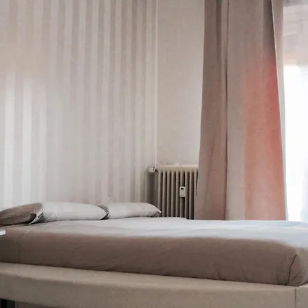 Luxury Porta Romana Bed and Breakfast *
