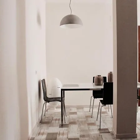 Luxury Porta Romana לינה וארוחת בוקר מילאנו