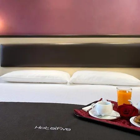 Hotel Five 3*