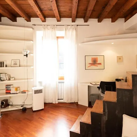 Апартаменты Anfiteatro In Brera